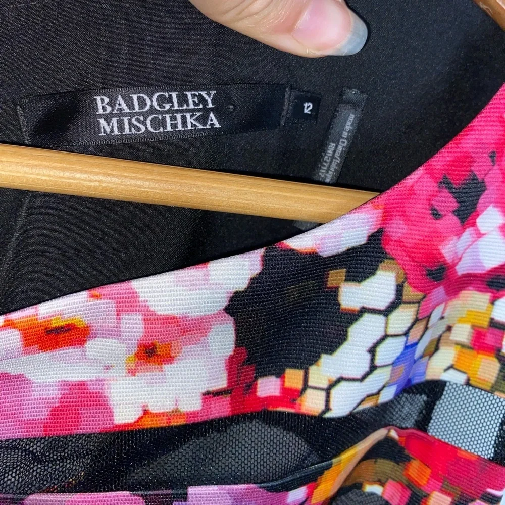 Badgley Mischka Digital Floral Pencil Dress | Size 12 | NWT | Colorful, Rainbow - Picture 5 of 11